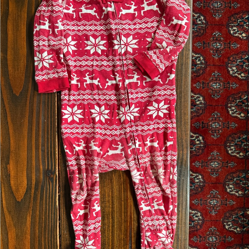 Pottery Barn 9-12 mo Red Reindeer Pattern Onesie Christmas pajamas
